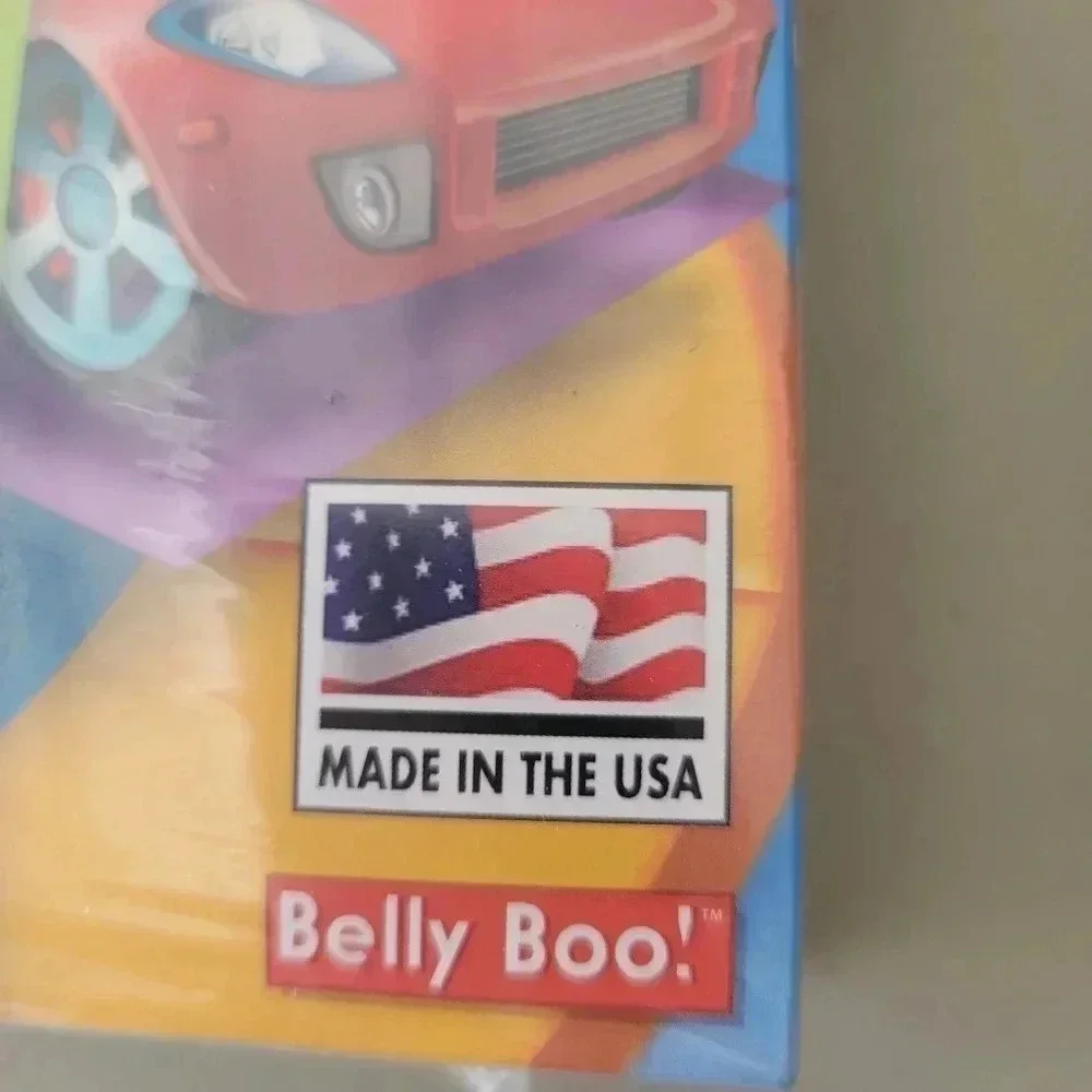 Life Goes on board Game For  ages 8+ Family Belly Boo Made In The USA Dented Box